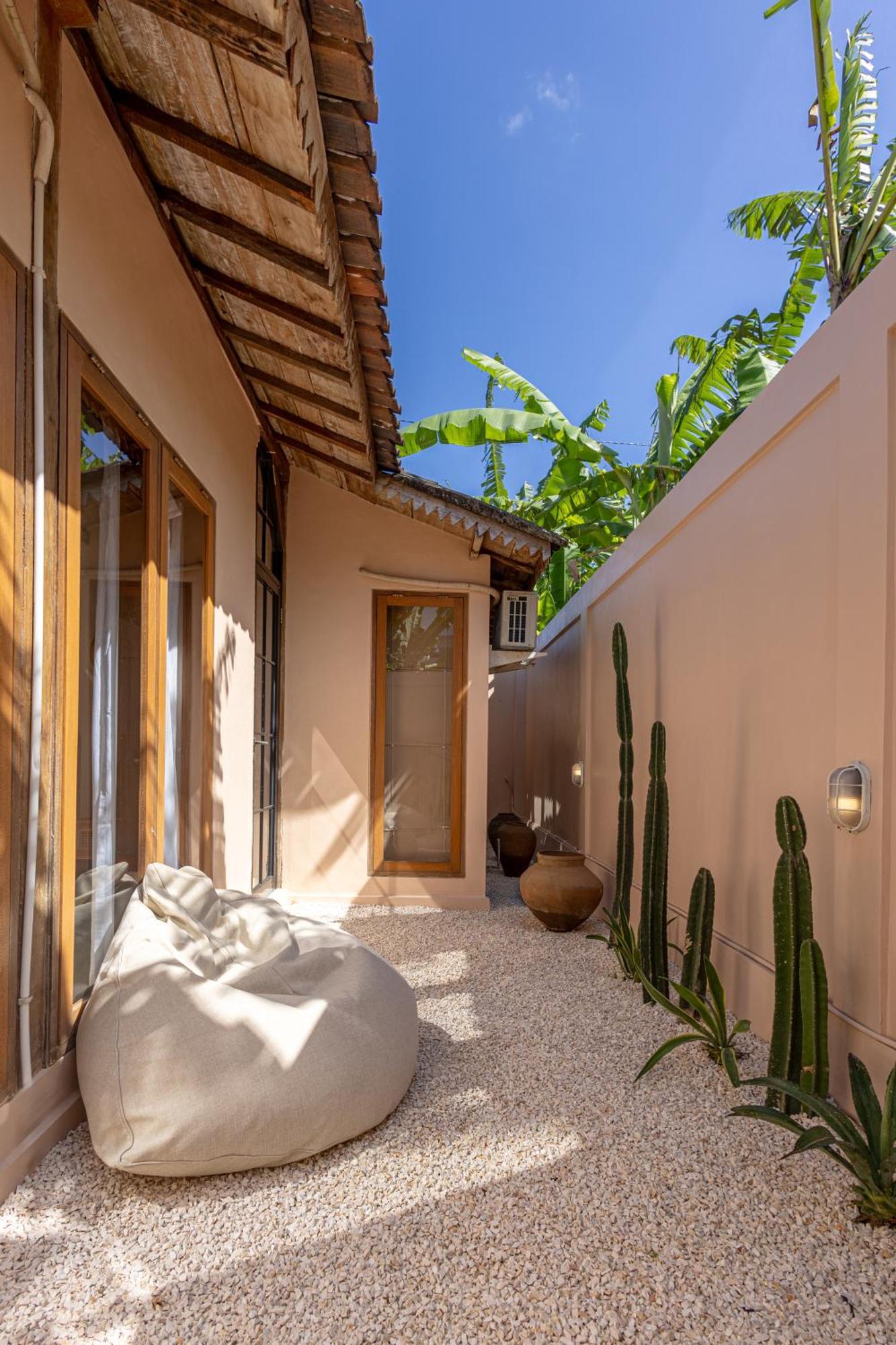 The Pink Joglo, A Cheerful 3Bdr Villa W/Pool And Rice-Field View. Dalung  Exteriör bild