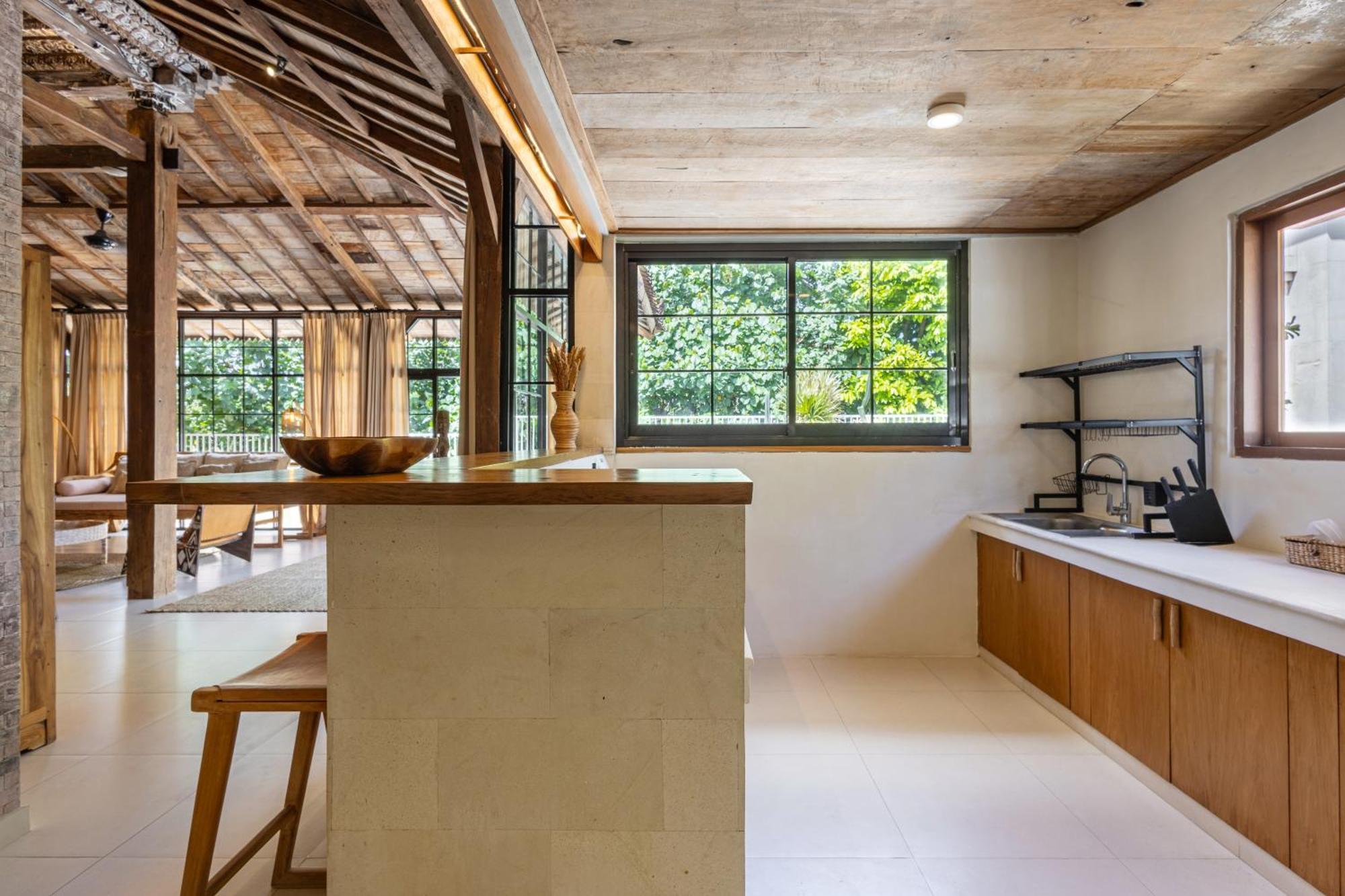 The Pink Joglo, A Cheerful 3Bdr Villa W/Pool And Rice-Field View. Dalung  Exteriör bild
